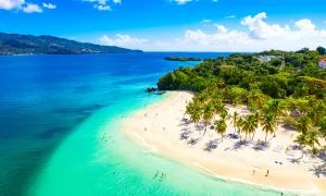 10 razones para visitar playa coson la mas fotogenica de samana