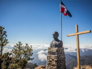 5 razones para escalar el pico duarte en republica dominicana