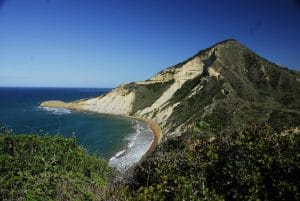 descubre la belleza natural de playa monte cristi y sus manglares