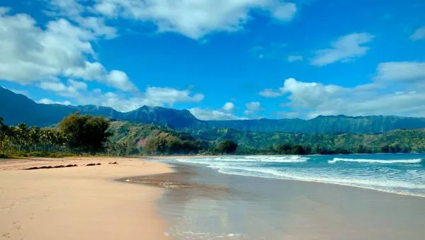 explora las playas menos conocidas del este perfectas para escapadas tranquilas