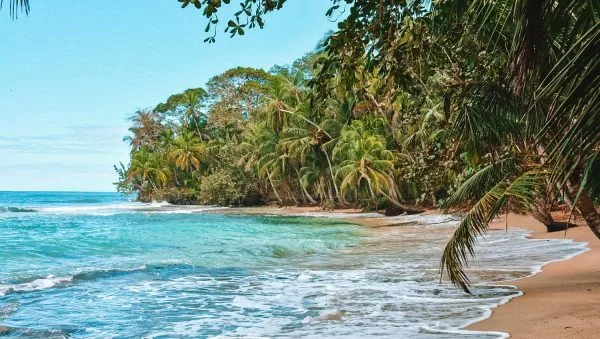 las 10 mejores playas de la costa este un recorrido por el paraiso