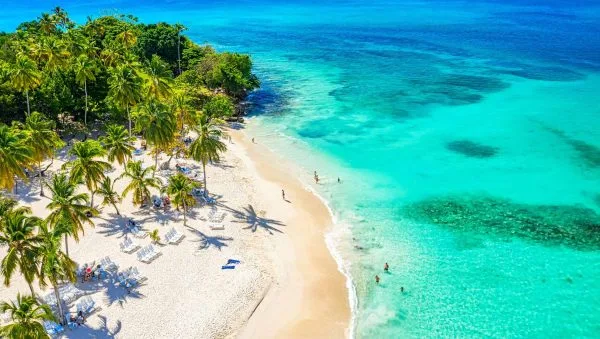 playa cayo levantado vive la experiencia de la isla bacardi